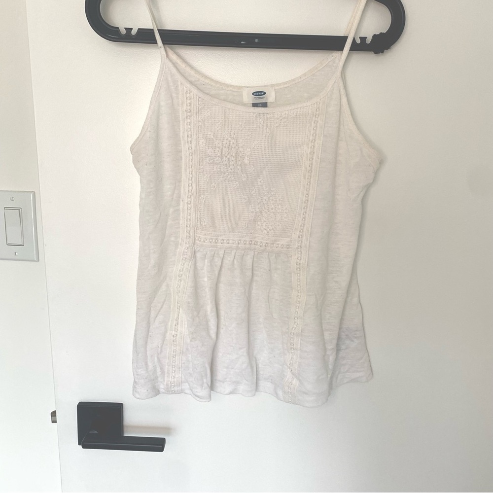 Old Navy Embroidery Flowy Tank